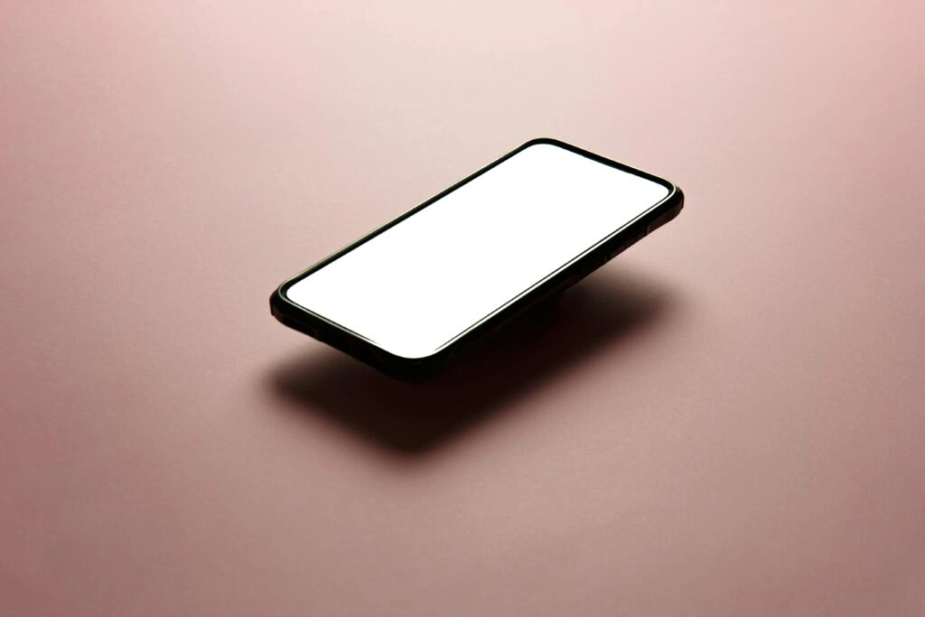 Smartphone mockup for app development - ZeroMaze Agency